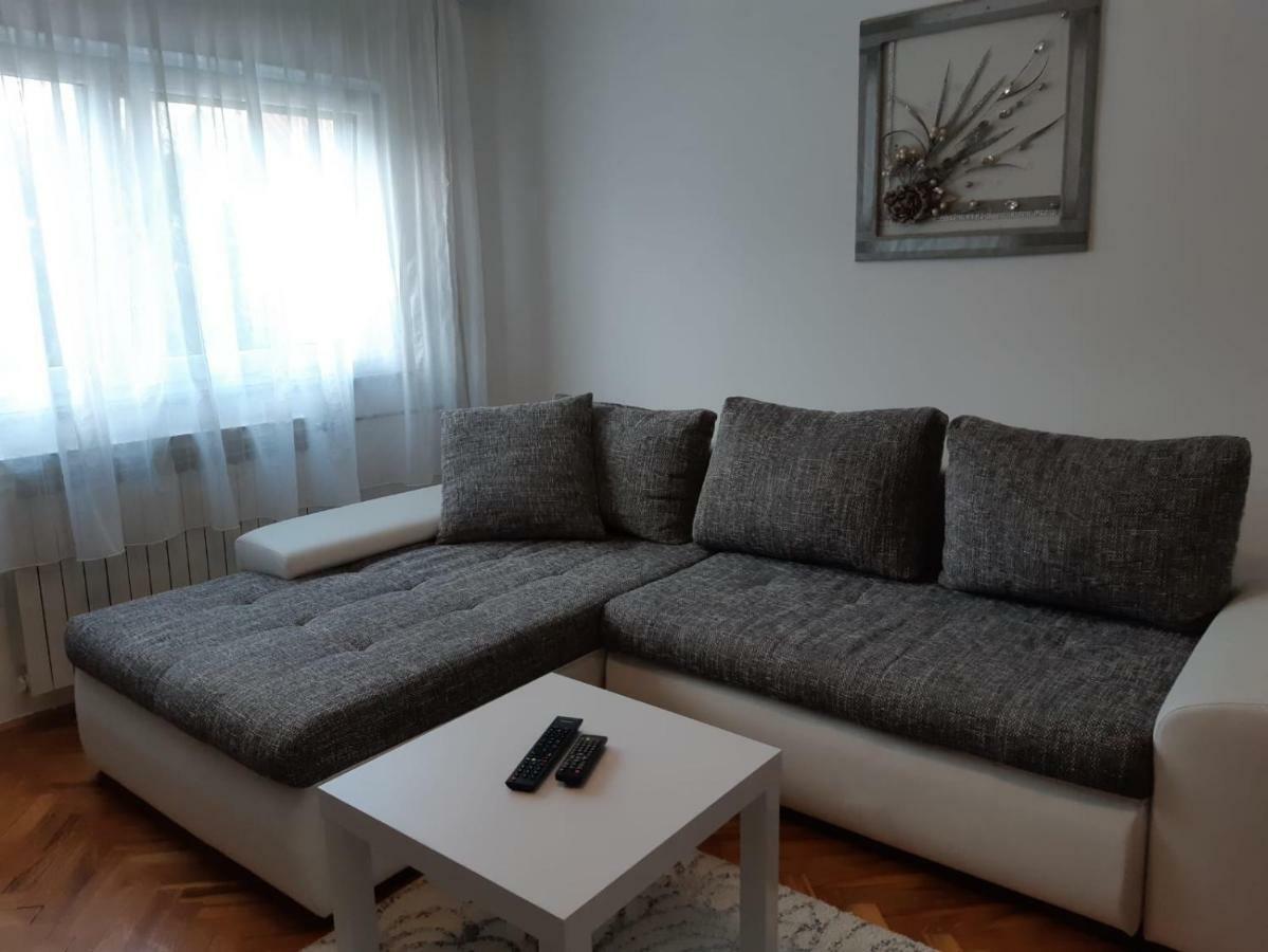 Apartment Upper Town Gospic Exterior photo